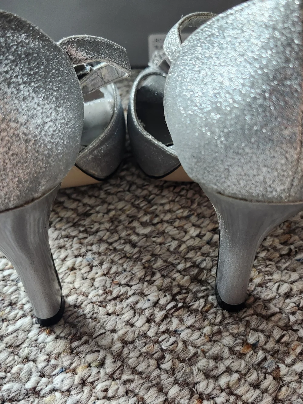 Hot Tomato Silver Glitter Ruffle Peep-Toe Heels